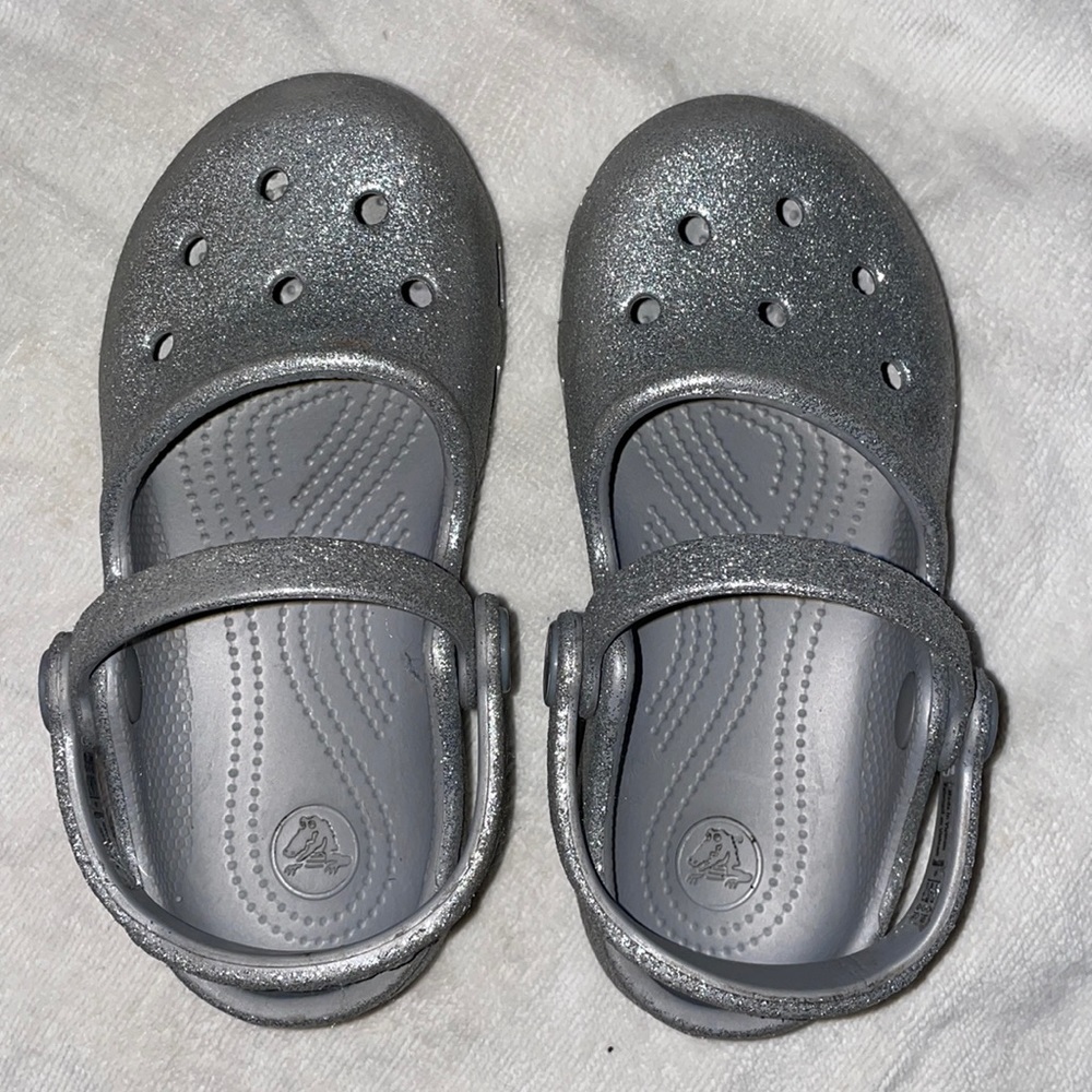 ✨Silver Sparkly crocs toddler/kids size 9